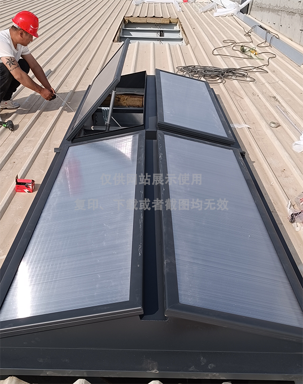 兰州王老吉生产车间曲麻莱排烟天窗