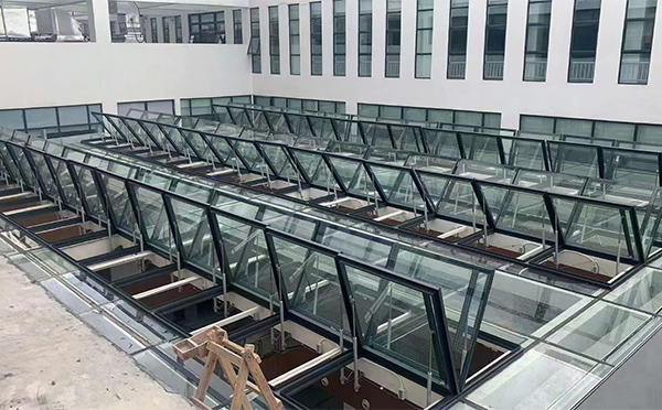 百安科技有限公司近期曲麻莱排烟窗项目案例分享 百安科技有限公司近期曲麻莱排烟窗项目案例分享